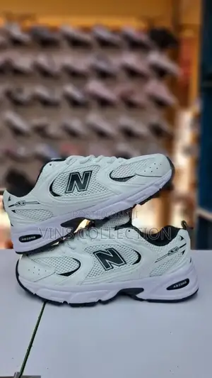 New Balance 530 Black and White