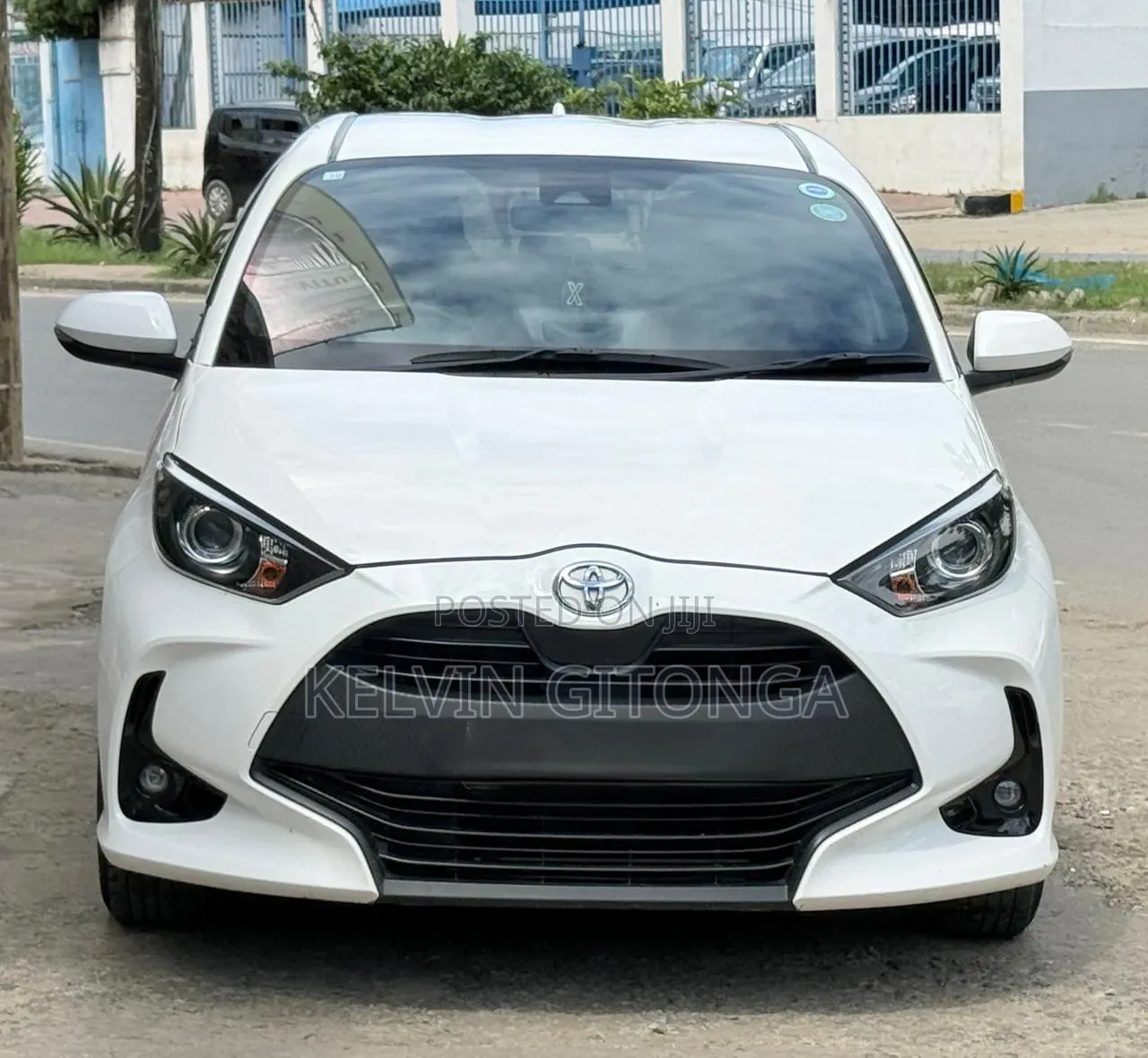 Toyota Yaris 2018 White