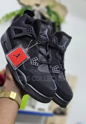 Jordan 4 Black