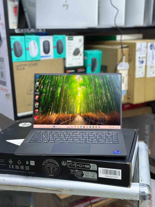 Laptop Dell Precision 5480 32GB Intel Core i7 SSD 512GB - thumbnail 3