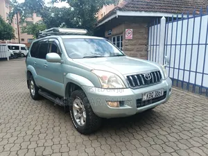 Toyota Land Cruiser Prado 2004 Green