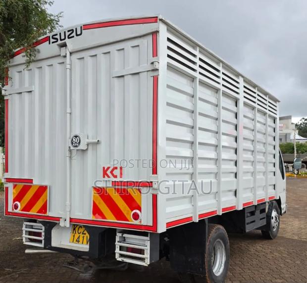 Isuzu NKR Local - thumbnail 6