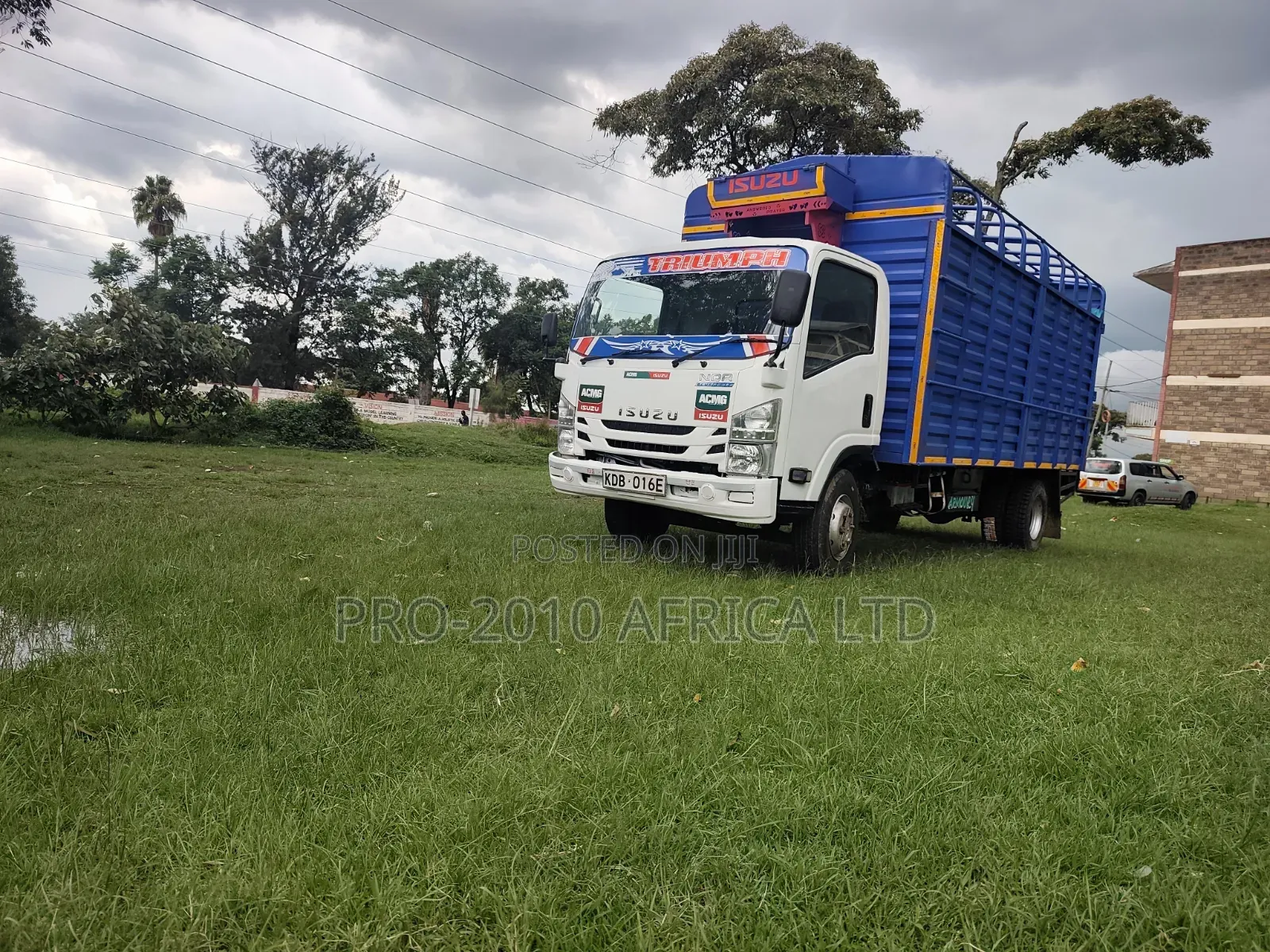 Isuzu NQR Local Deal!!