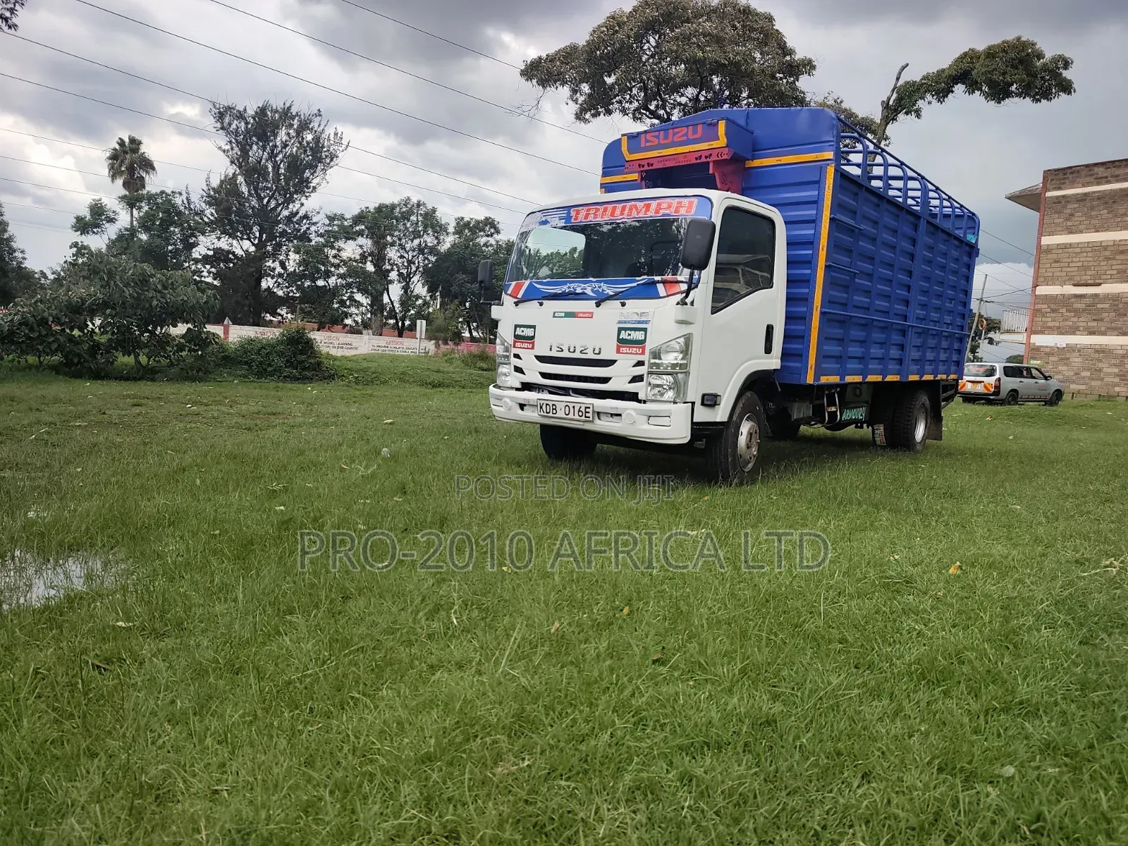 Isuzu NQR Local Deal!!