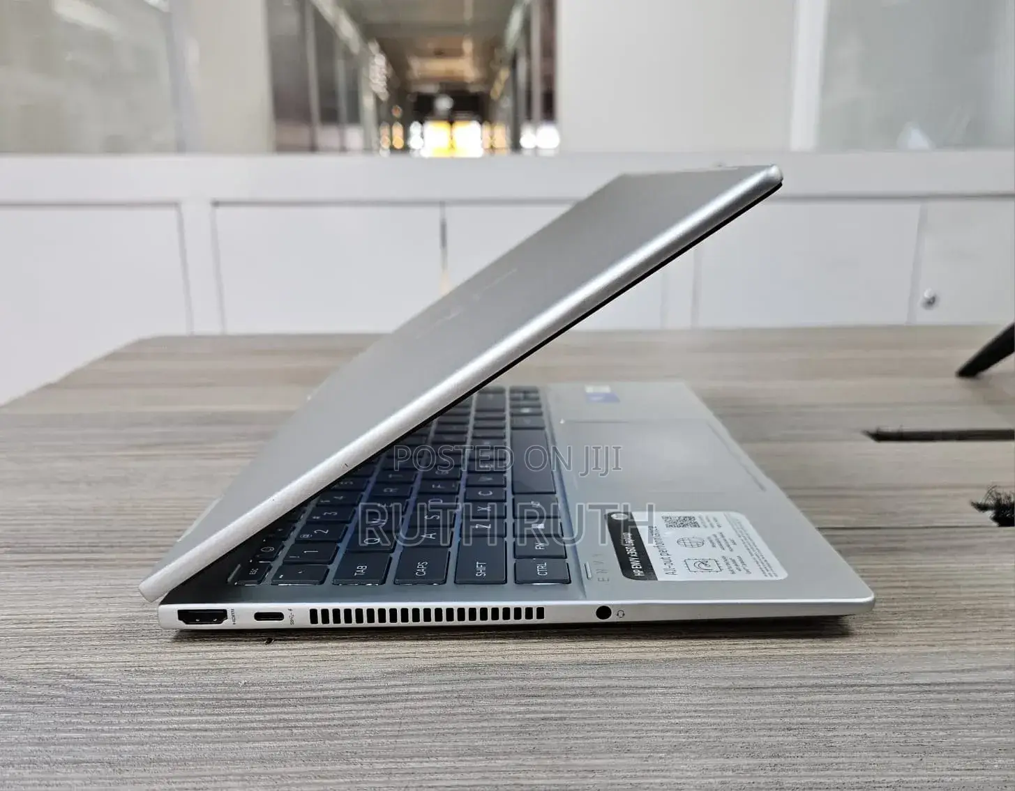 New Laptop HP Envy 14 16GB Intel Core i7 SSD 512GB
