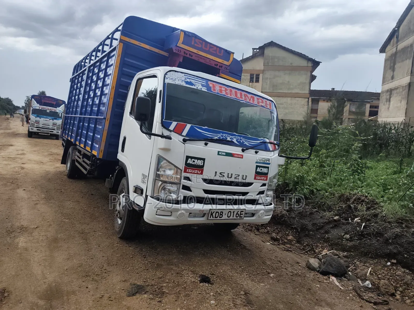 Isuzu NQR Local Deal!!