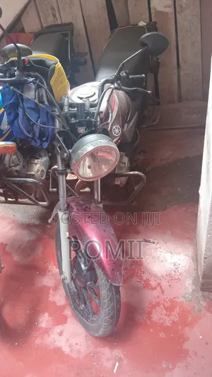 Yamaha Crux 2019