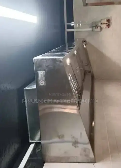 Commercial Kitchen Hood