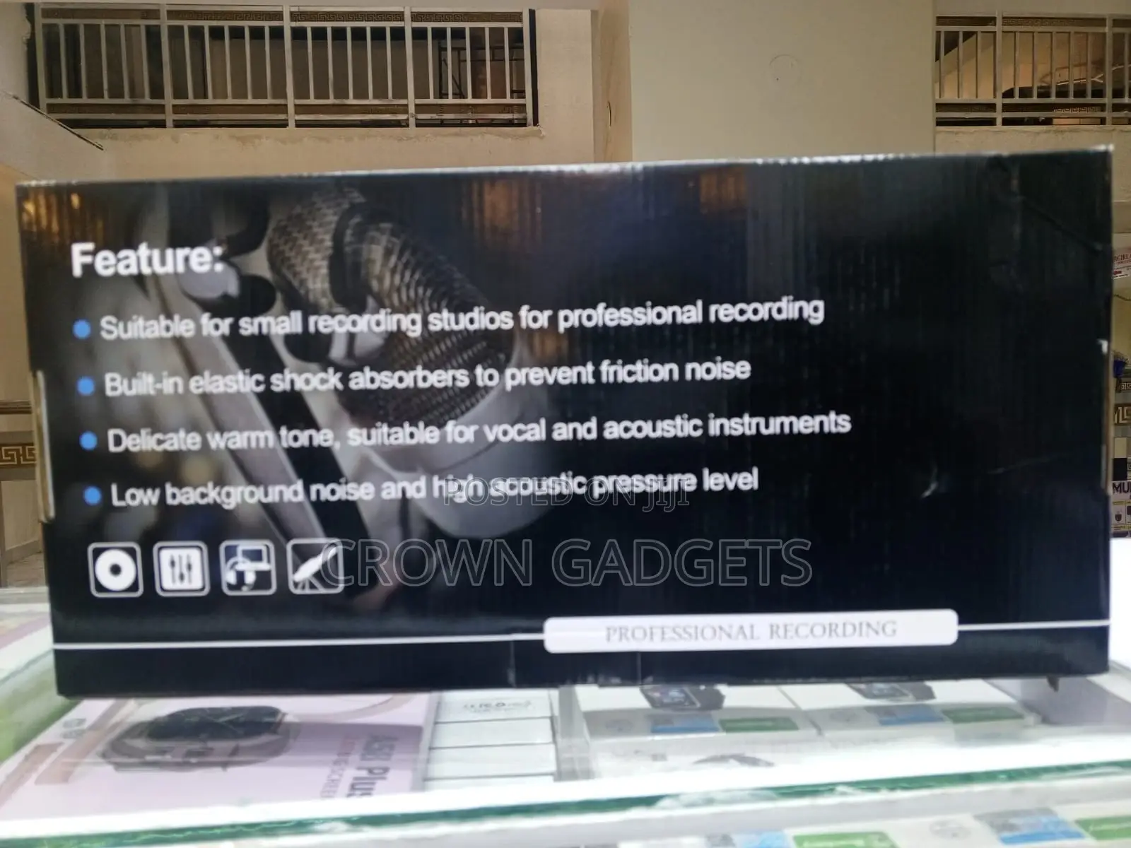 Bm-800 Studio Mic V8 Live Sound Card Streaming Bundle