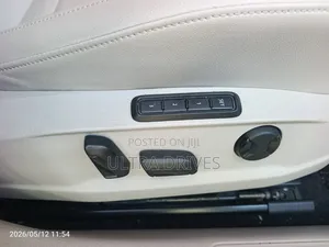 Volkswagen Golf 2019 White