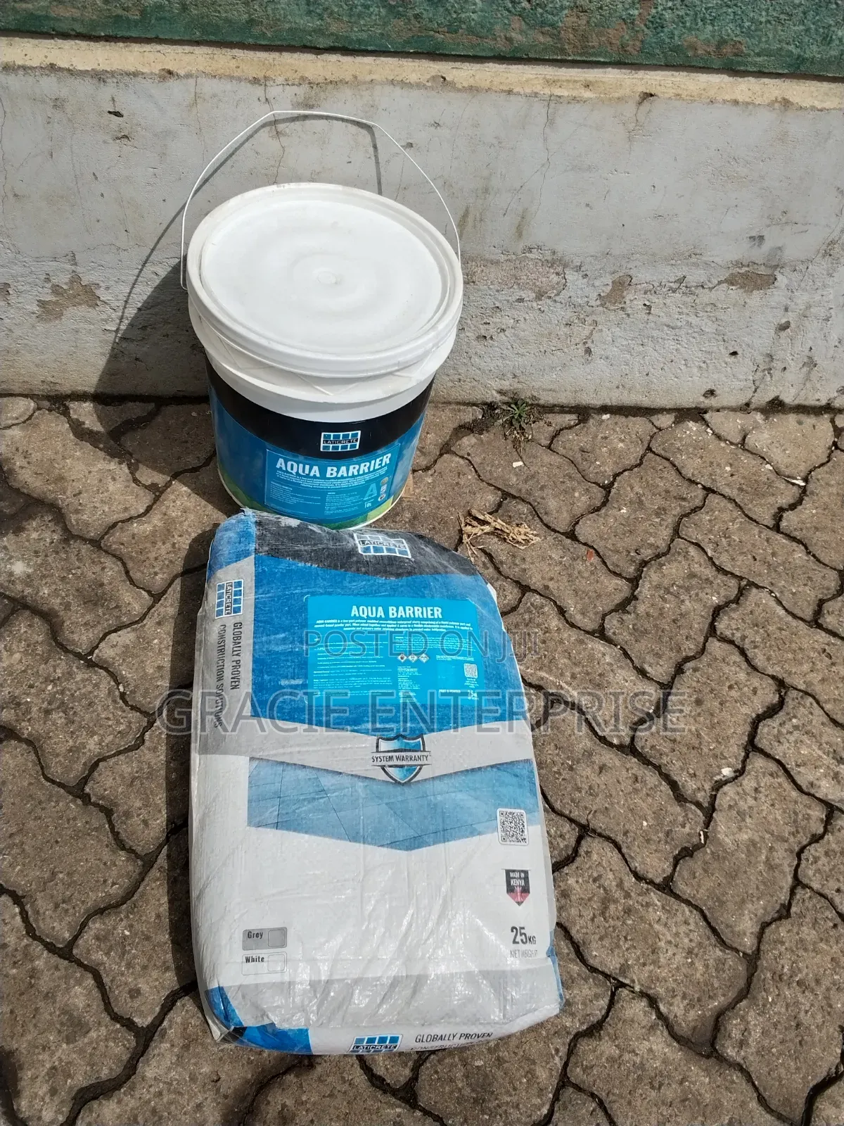 Elastomeric Laticrete Aqua Barrier