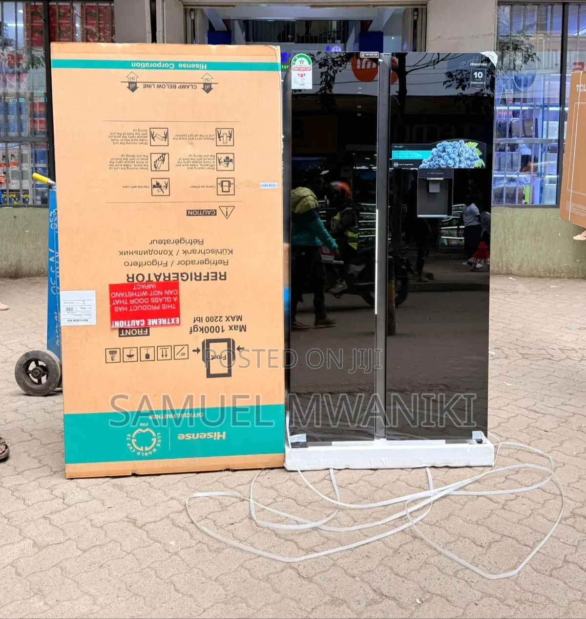 Hisense 541l Side by Side Fridge With Black Mirror Glass Door
