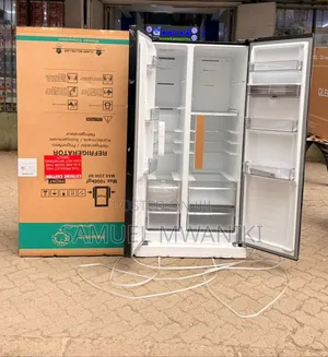 Hisense 541l Side by Side Fridge With Black Mirror Glass Door