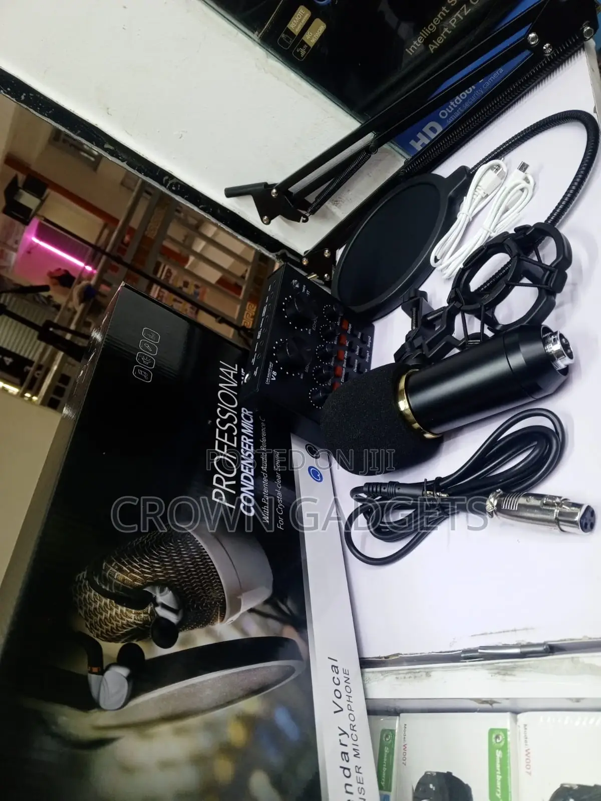 Bm-800 Microphone V8 Sound Card Studio Podcast Kit Bundle