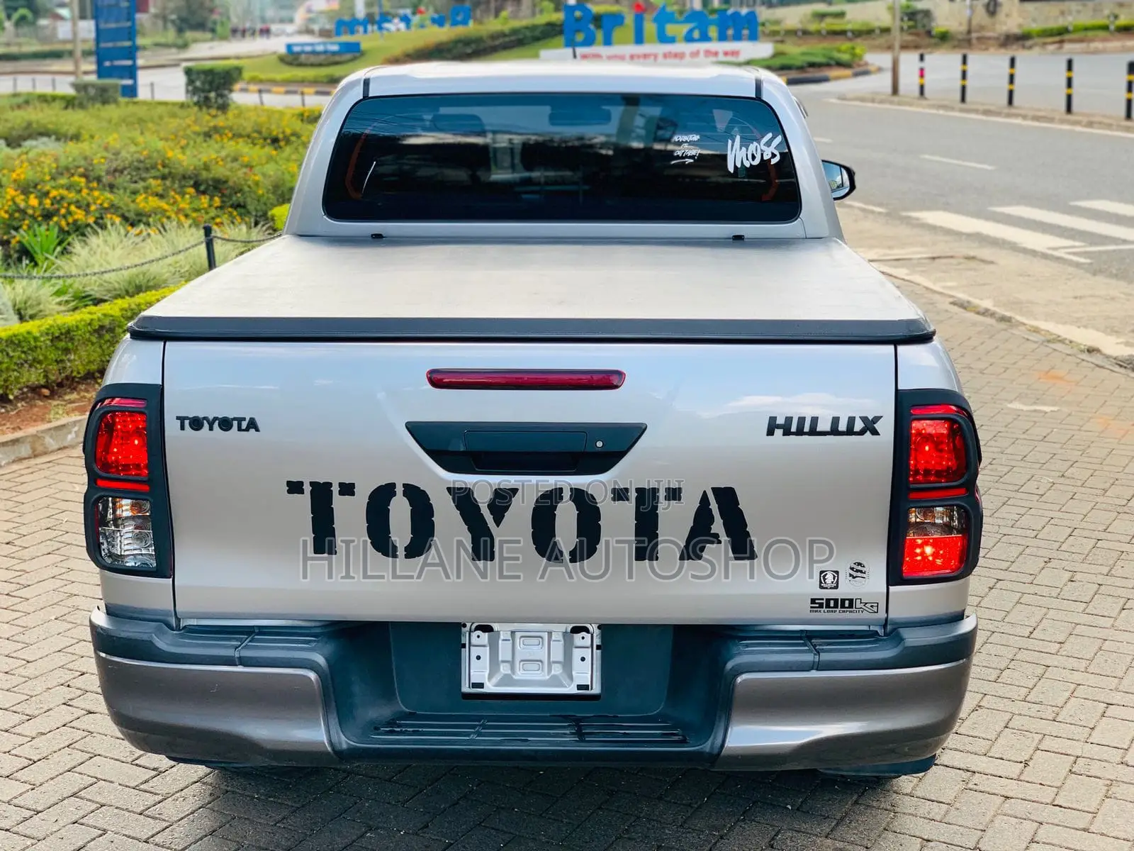 Toyota Hilux 2019 Silver