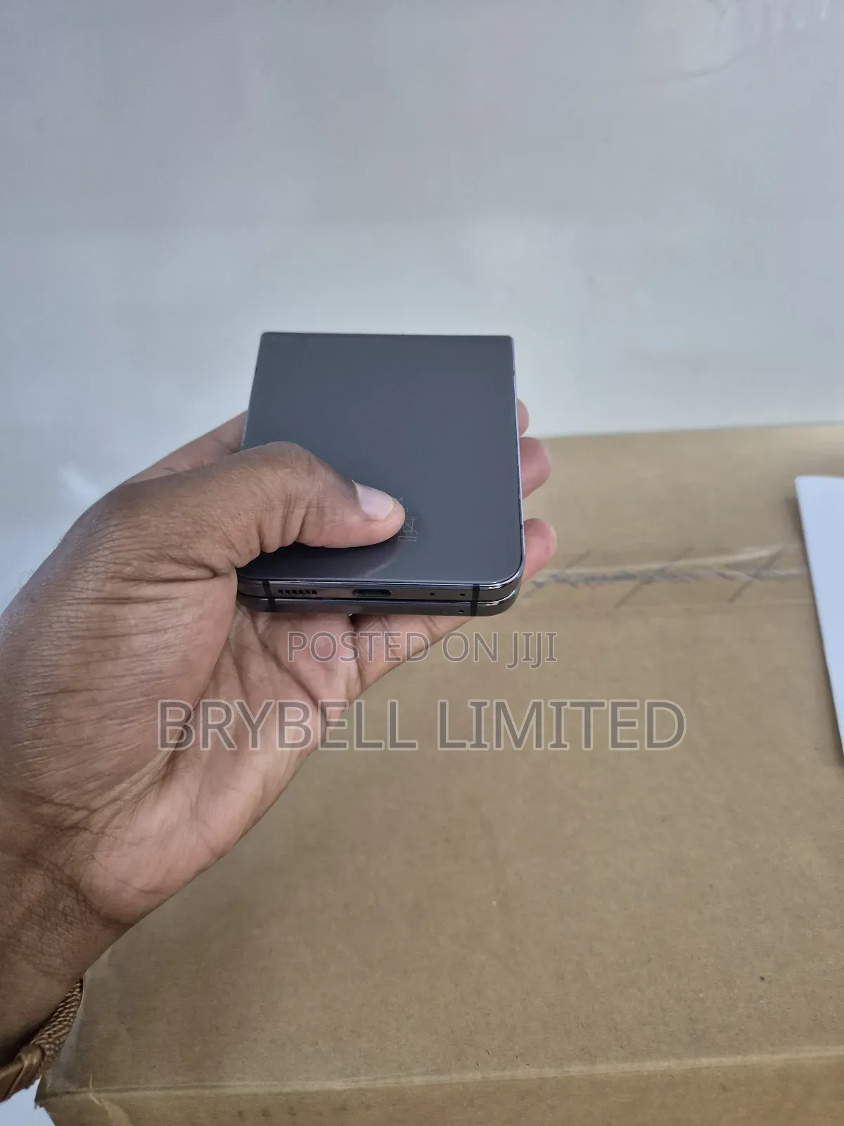 Samsung Galaxy Z Flip5 256 GB Black