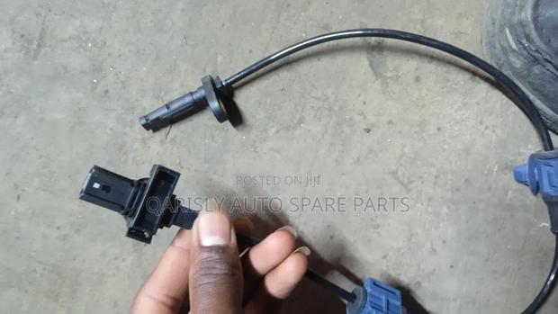Abs Wheel Sensor Honda CRV - thumbnail 2