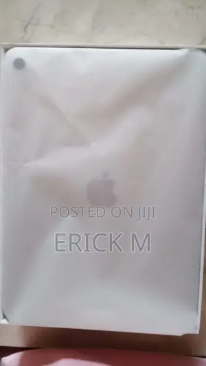 New Apple iPad (2025) 128 GB Silver
