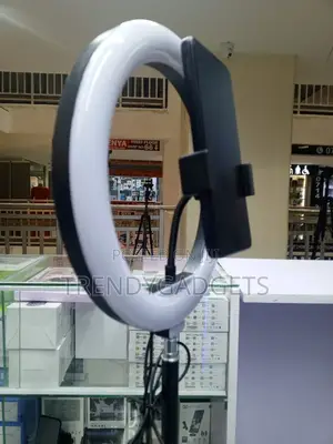 Beauty Led Ring Light Tripod Kit For Vlogging Live Streaming