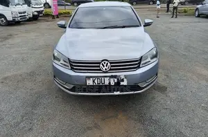 Volkswagen Passat 2015 Silver