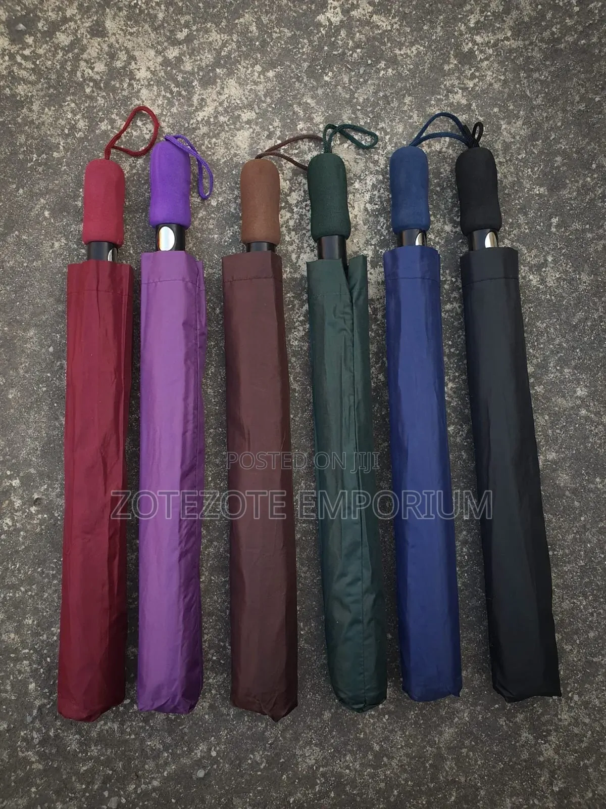 Large Adult Umbrella With Strap Sponge
