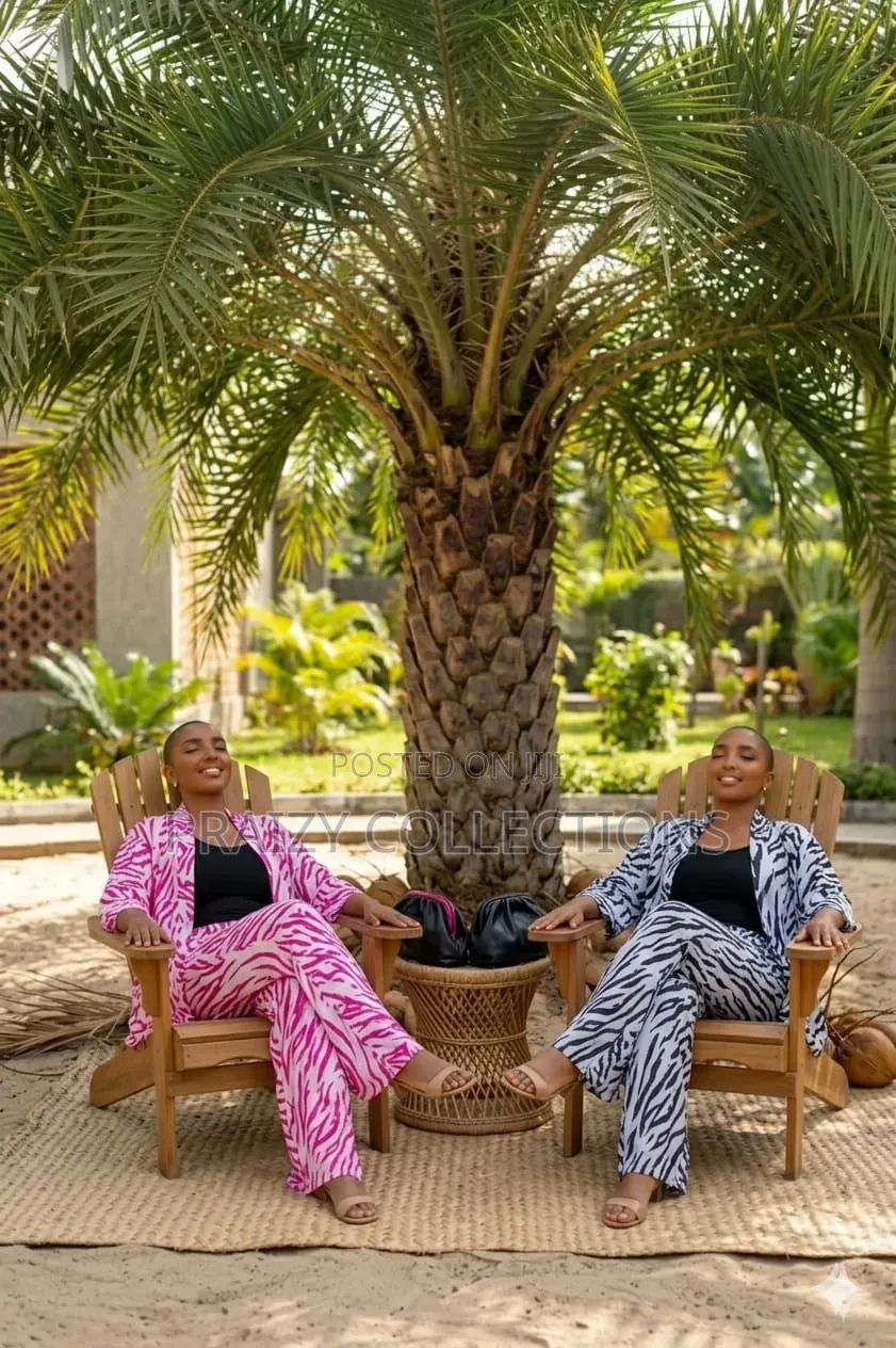 New Print -
3pc Shiffon Kimono Set