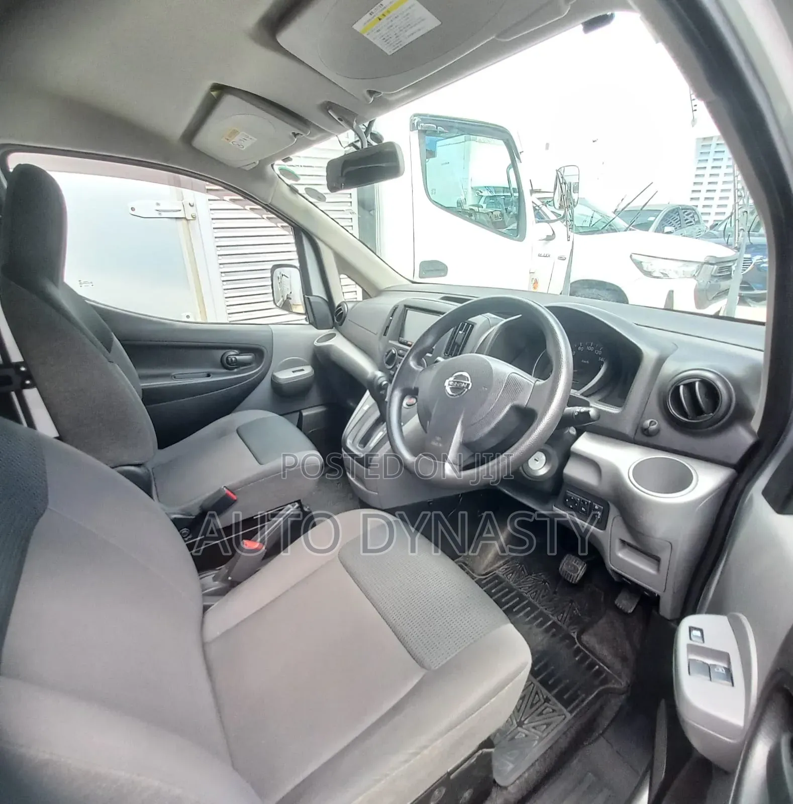 Nissan NV200 2019 Gray