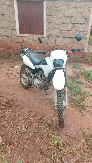 Honda XL 125 2013 White