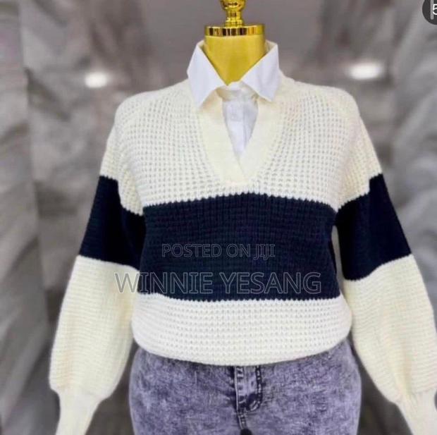 Color Block v - Neck Knit Sweater - thumbnail 3
