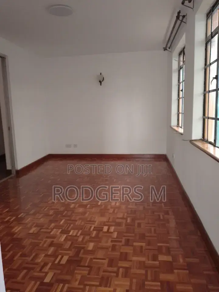 4bdrm Townhouse / Terrace in Muthangari for rent