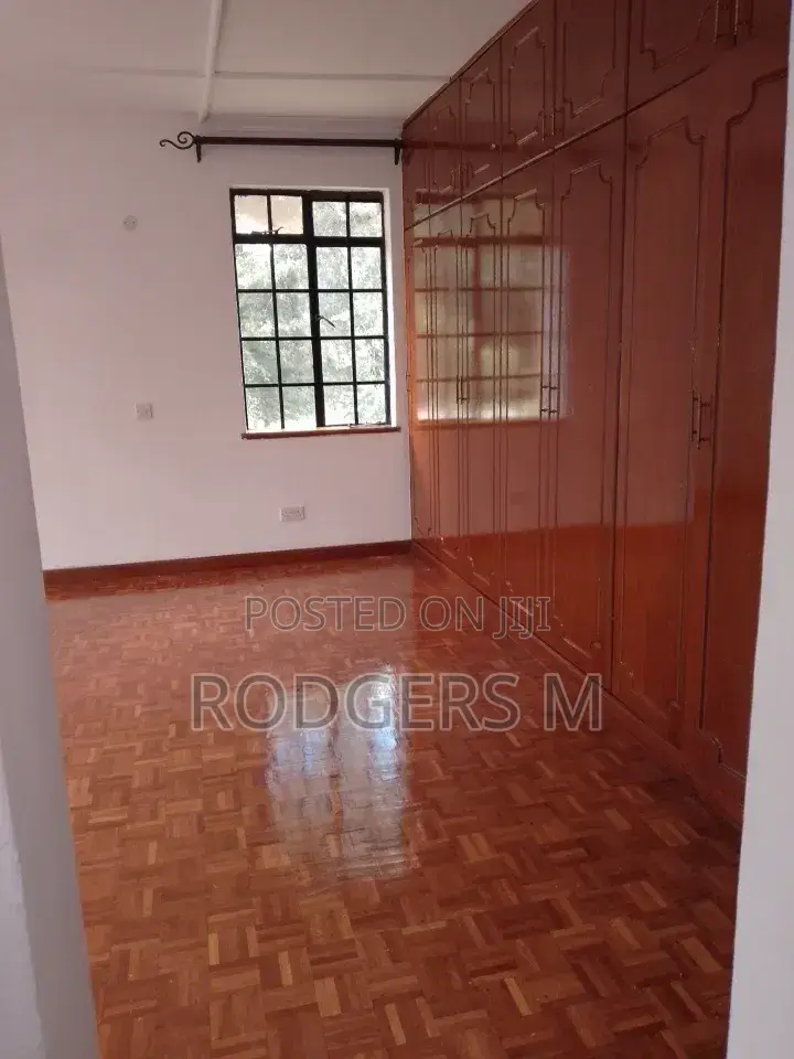 4bdrm Townhouse / Terrace in Muthangari for rent