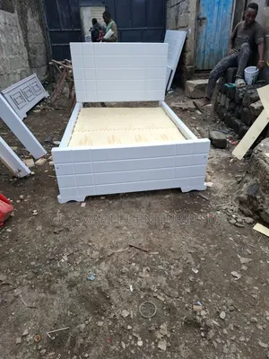 Responsive Modern Panel/Board Beds on Offer!