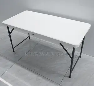 Outdoor Table: Portable Plastic Folding Dining Table