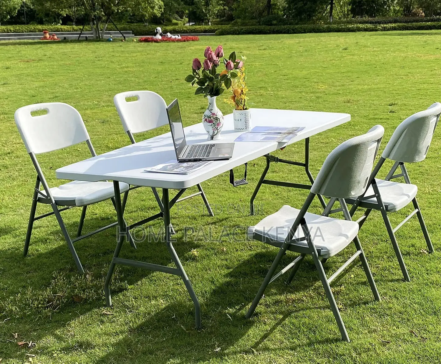 Outdoor Table: Portable Plastic Folding Dining Table