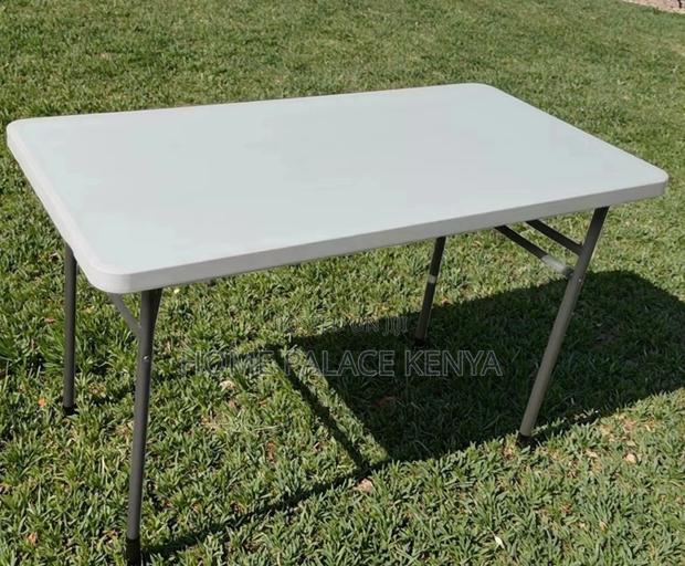 Outdoor Table: Portable Plastic Folding Dining Table - thumbnail 14