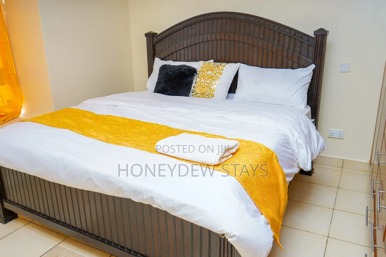 Modern 3-Bedroom Furnished Airbnb • Greatwall Gardens, Mombasa Road