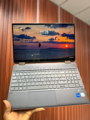 New Laptop HP Spectre X360 15 16GB Intel Core i7 SSD 256GB