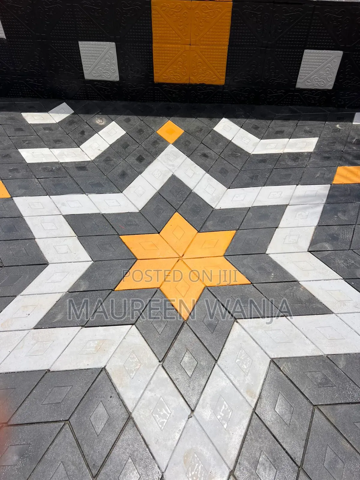 Diamond Black Paving Blocs