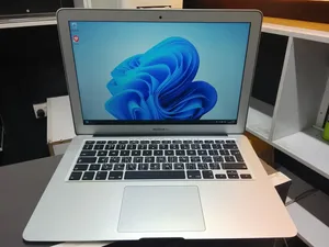 Laptop Apple MacBook Air 2017 8GB Intel Core i5 SSD 128GB