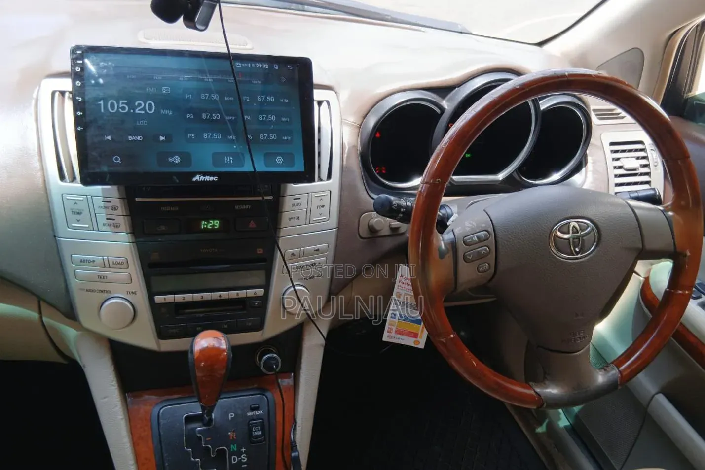 Toyota Harrier 2003 White