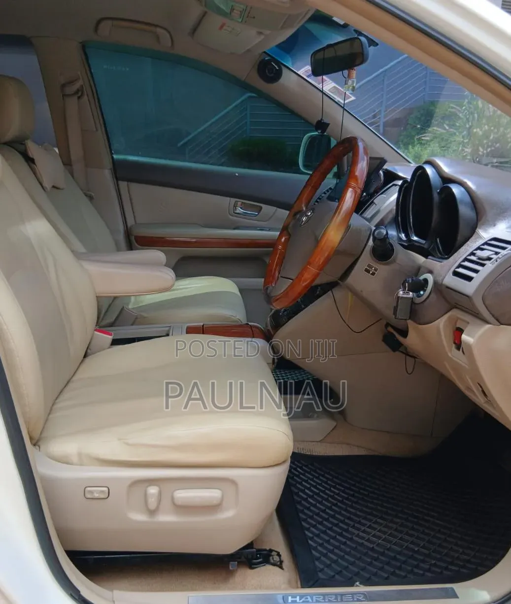 Toyota Harrier 2003 White