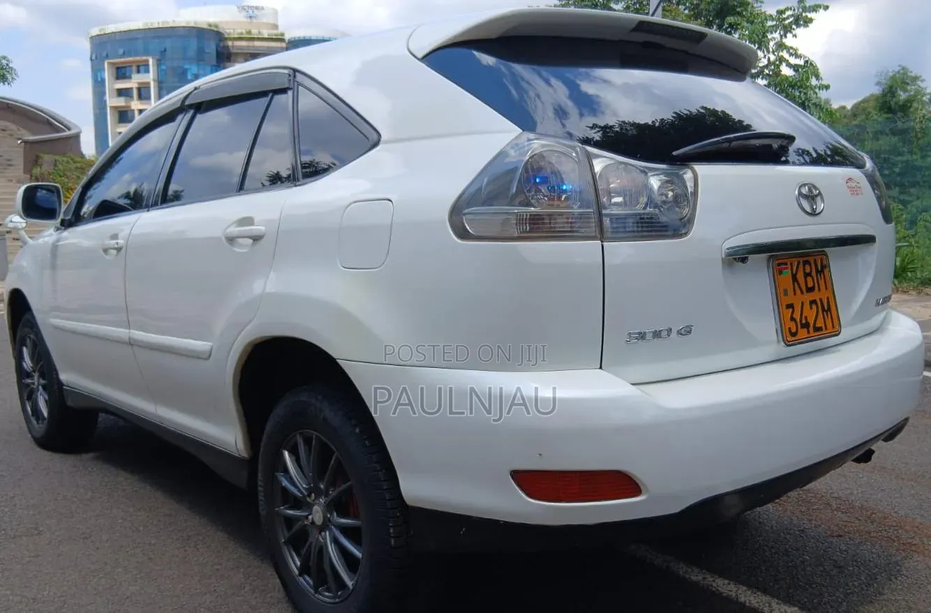 Toyota Harrier 2003 White