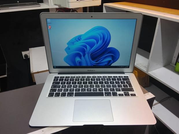 Laptop Apple MacBook Air 2017 8GB Intel Core i5 SSD 128GB