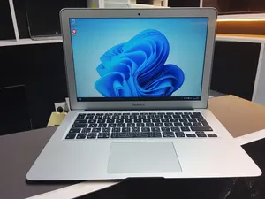 Laptop Apple MacBook Air 2017 8GB Intel Core i5 SSD 128GB