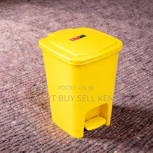 30l Hard Plastic Clean Environment Solution Step Pedal Waste Dust Bin