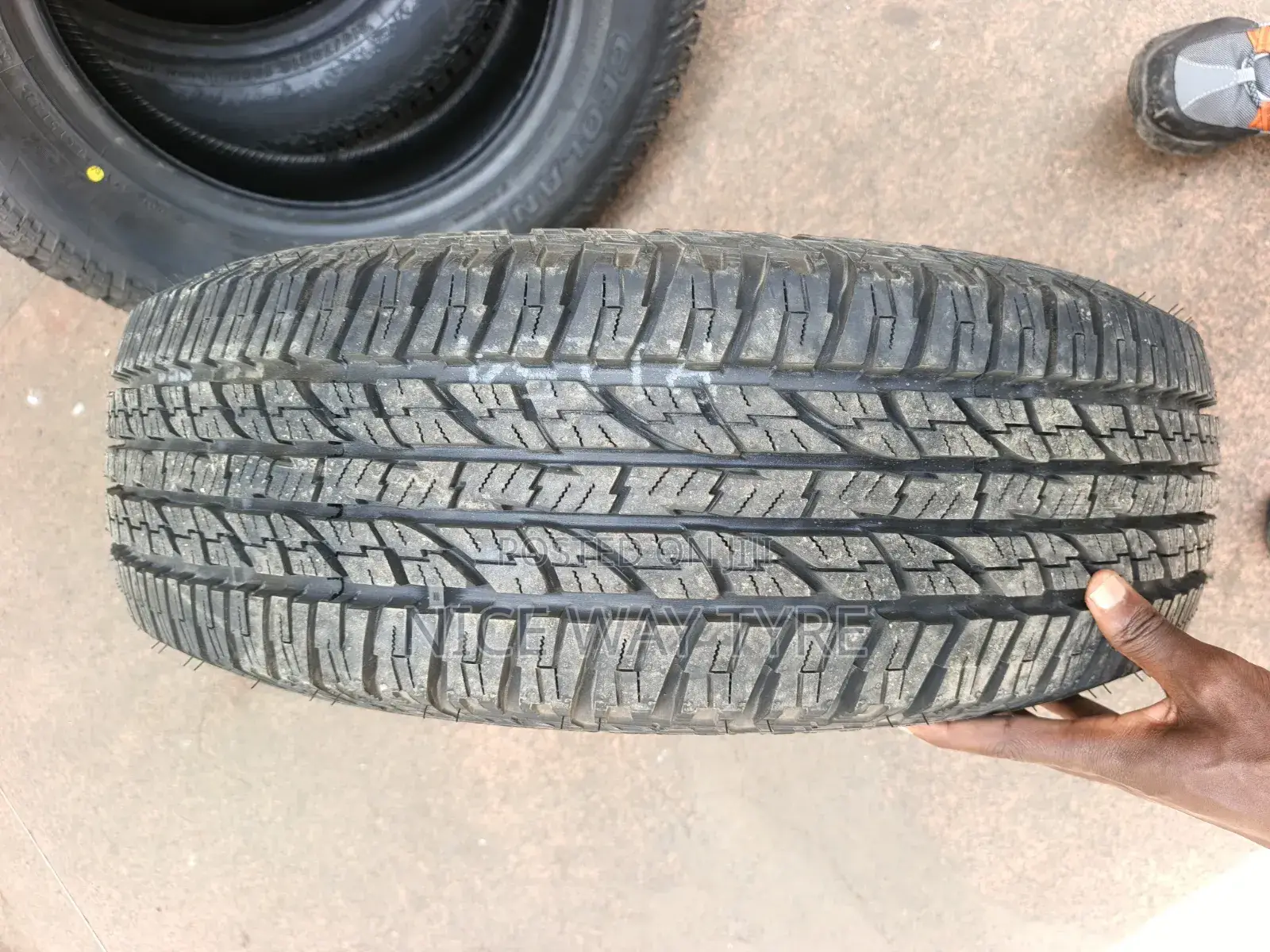 215/70r16 Yokohama
