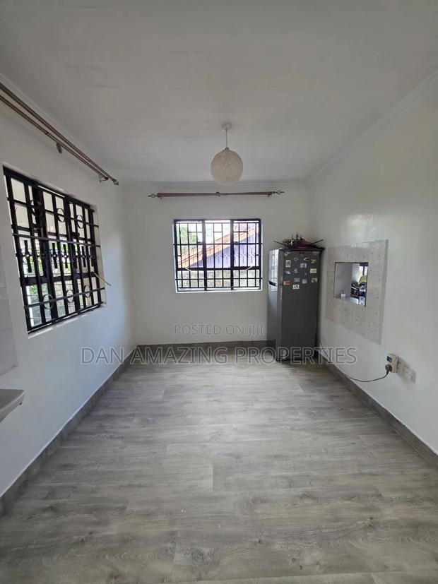 3bdrm Bungalow in Roimen, Matasia for rent - thumbnail 9