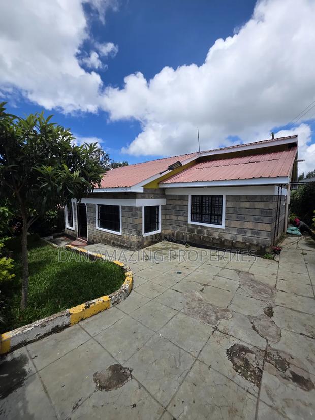 3bdrm Bungalow in Roimen, Matasia for rent - main view