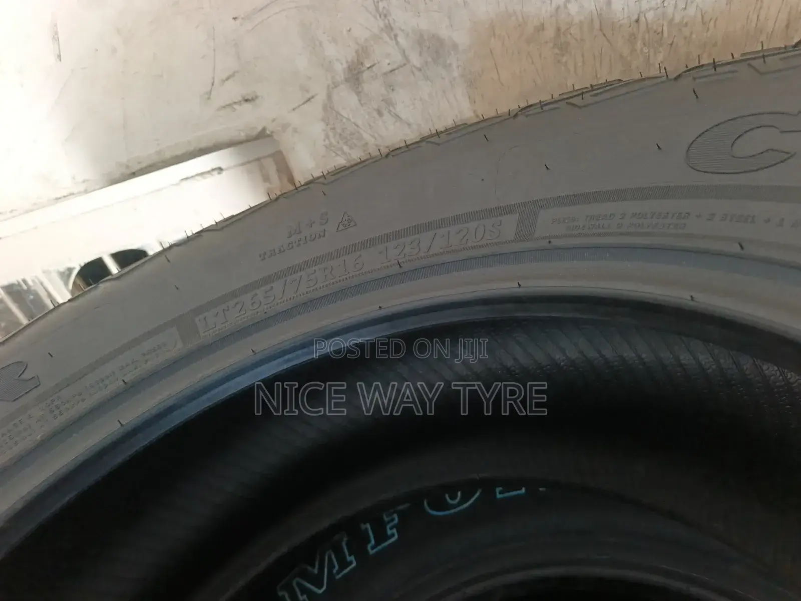 265/75r16 Comforser a/T