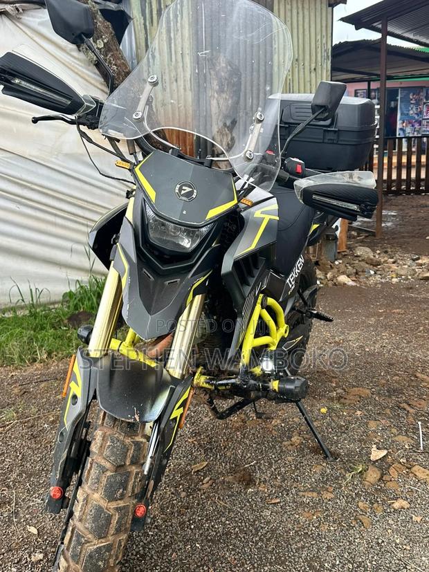 Tekken Forza 250 2021 Black